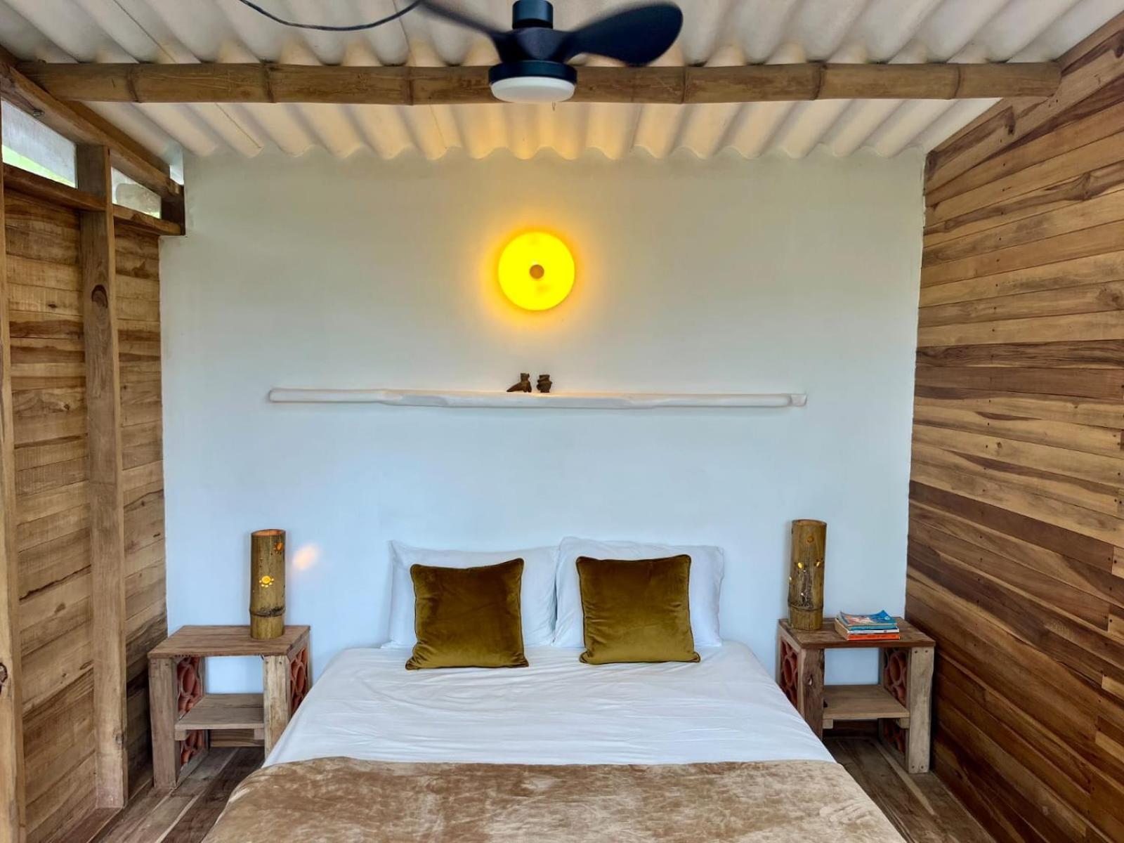 La Mona Eco Cabins Palomino Bagian luar foto